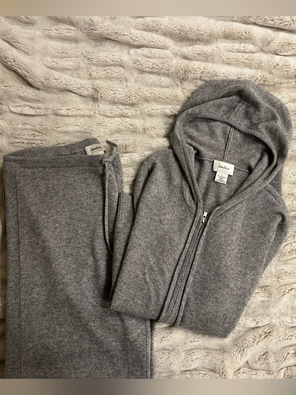 Neiman Marcus Cashmere Gray Zip Hoodie & Jogger Set